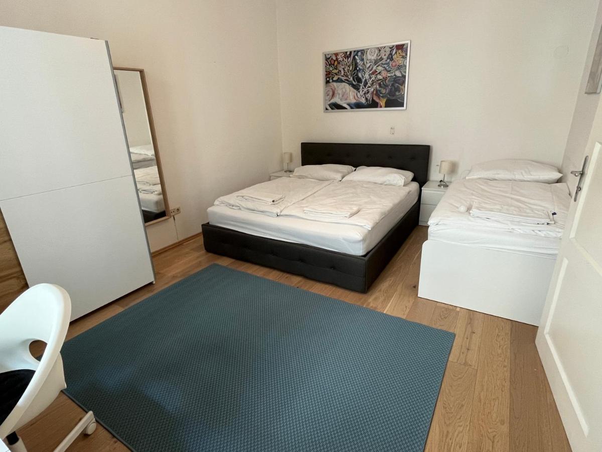 Апартаменти Stylish Apt Near Urania 1Br Відень Екстер'єр фото